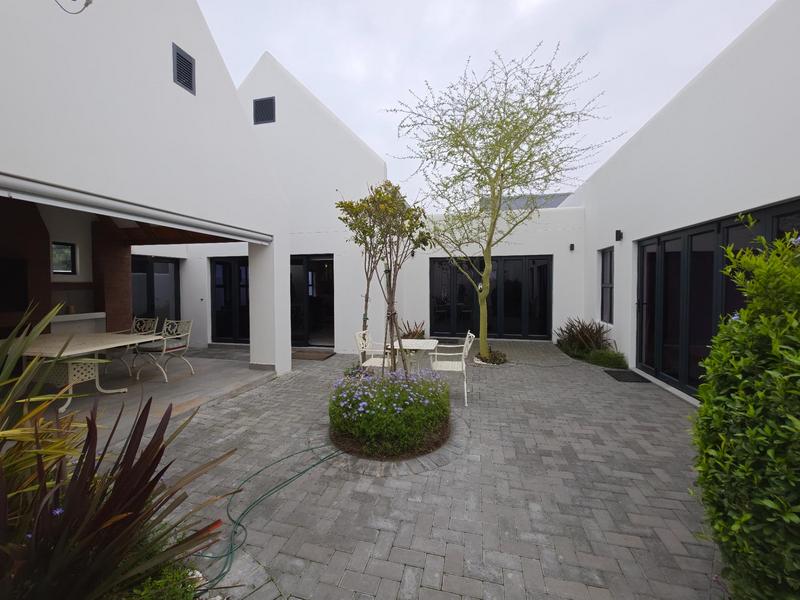 5 Bedroom Property for Sale in Dwarskersbos Western Cape